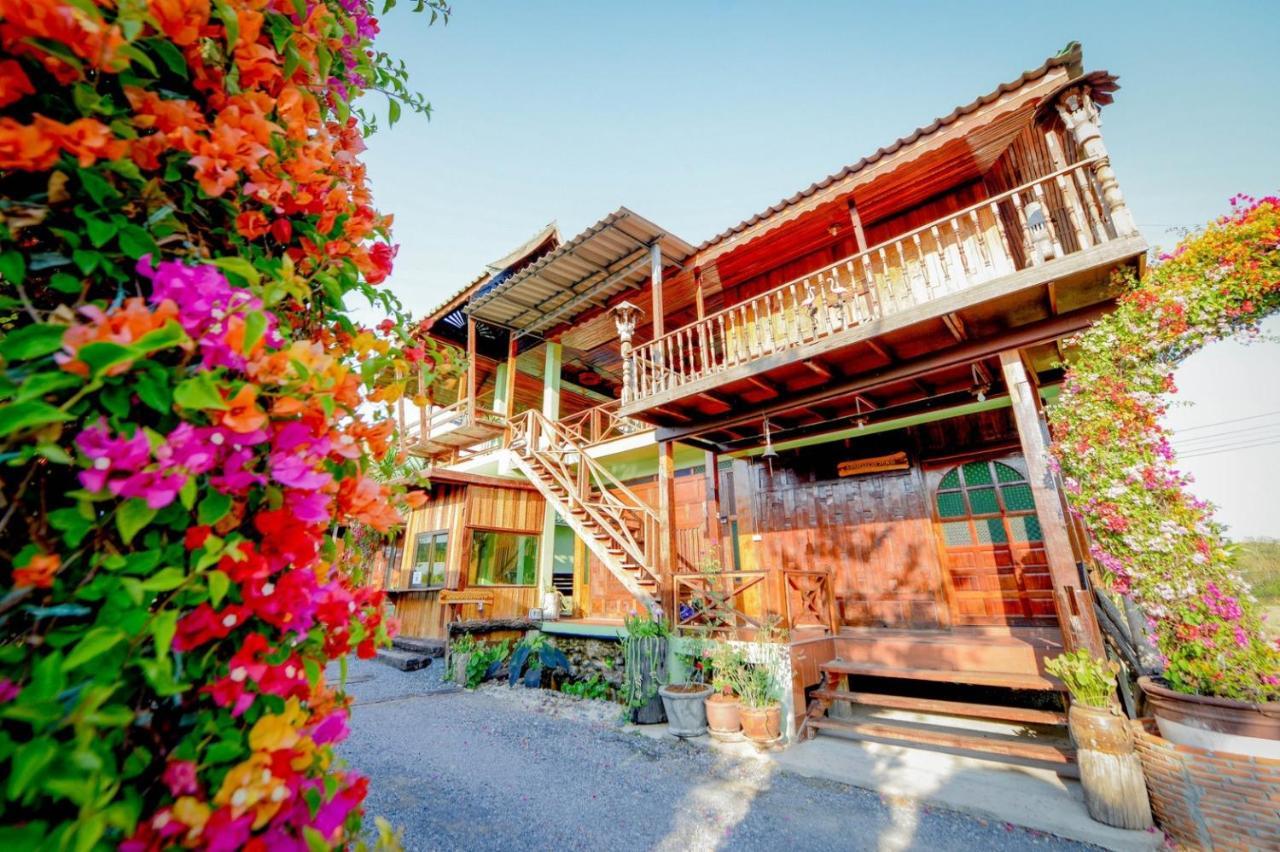 Mrk Resort & Massage Lop Buri Zewnętrze zdjęcie