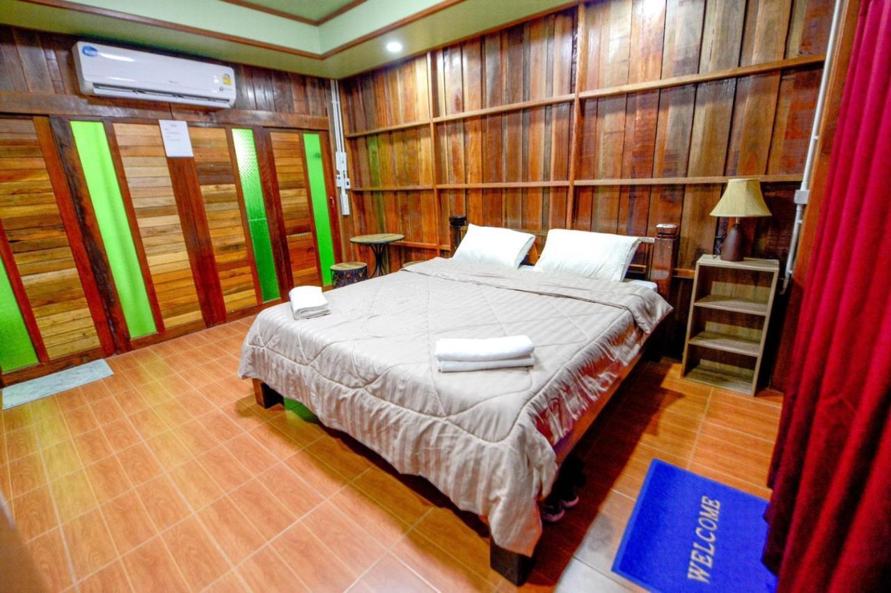 Mrk Resort & Massage Lop Buri Zewnętrze zdjęcie